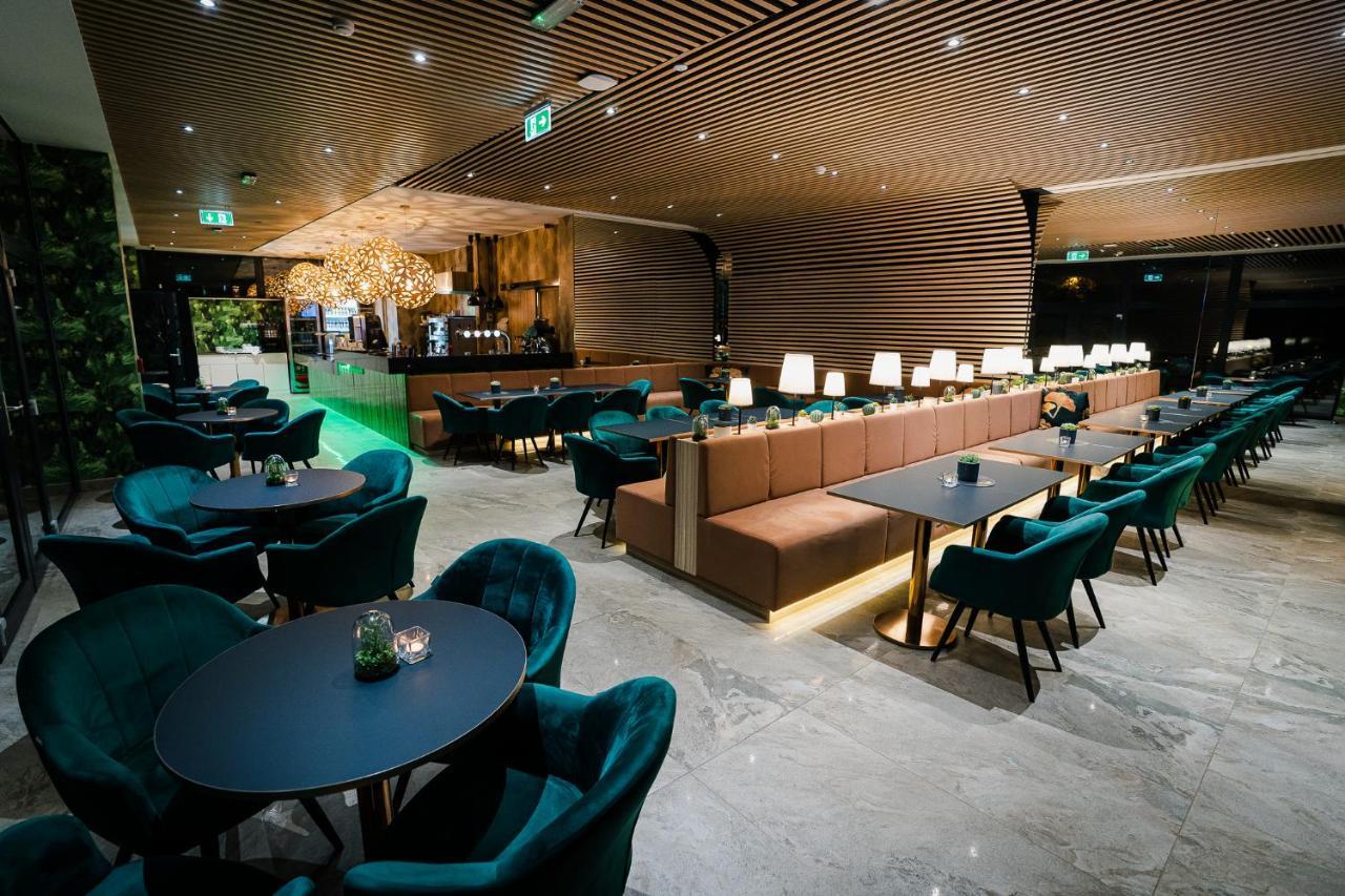 Allure Healthy Hotel & Spa Eger Exterior photo